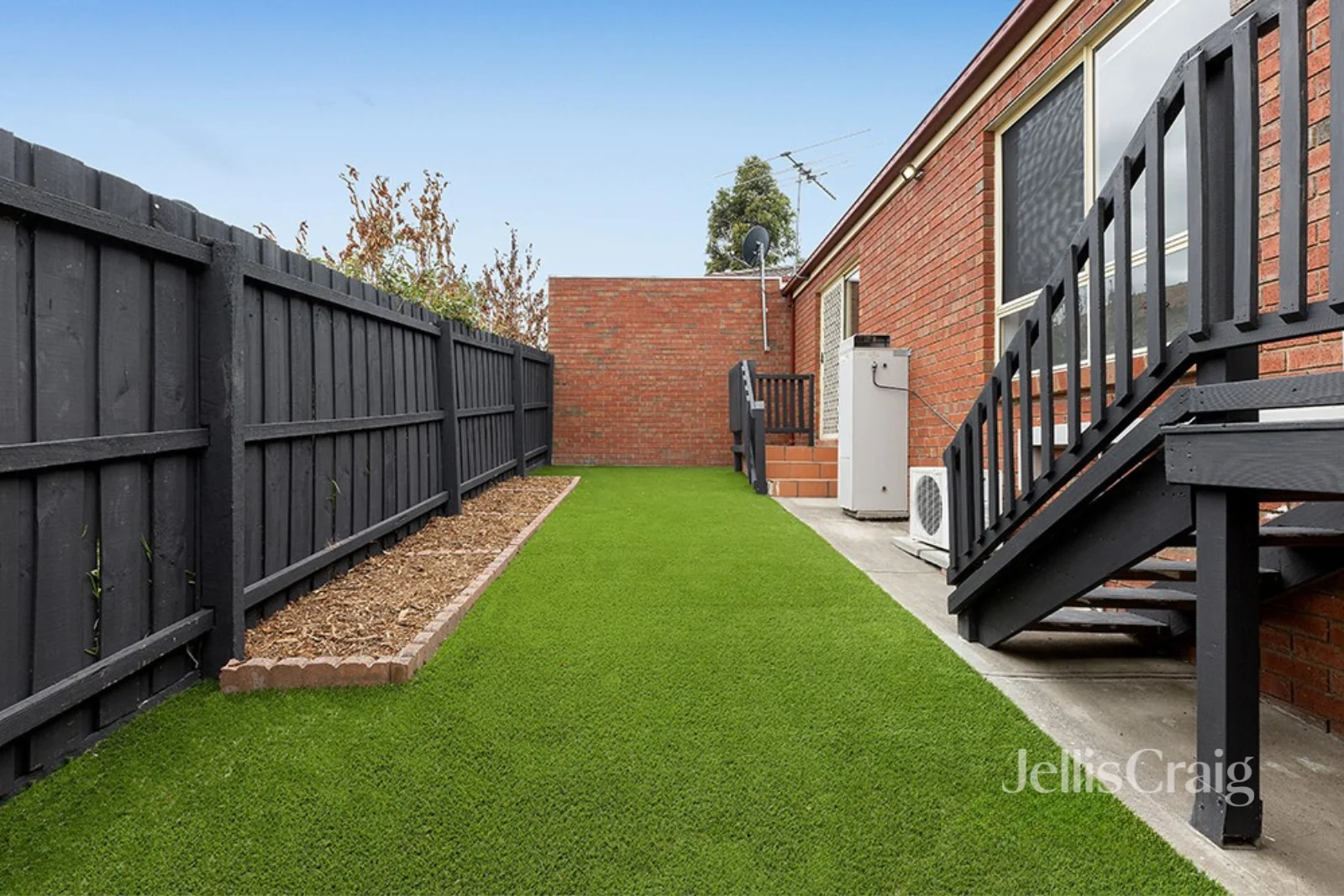 Additional image 9 of 2/31 Rokewood Cres, Meadow Heights VIC 3048