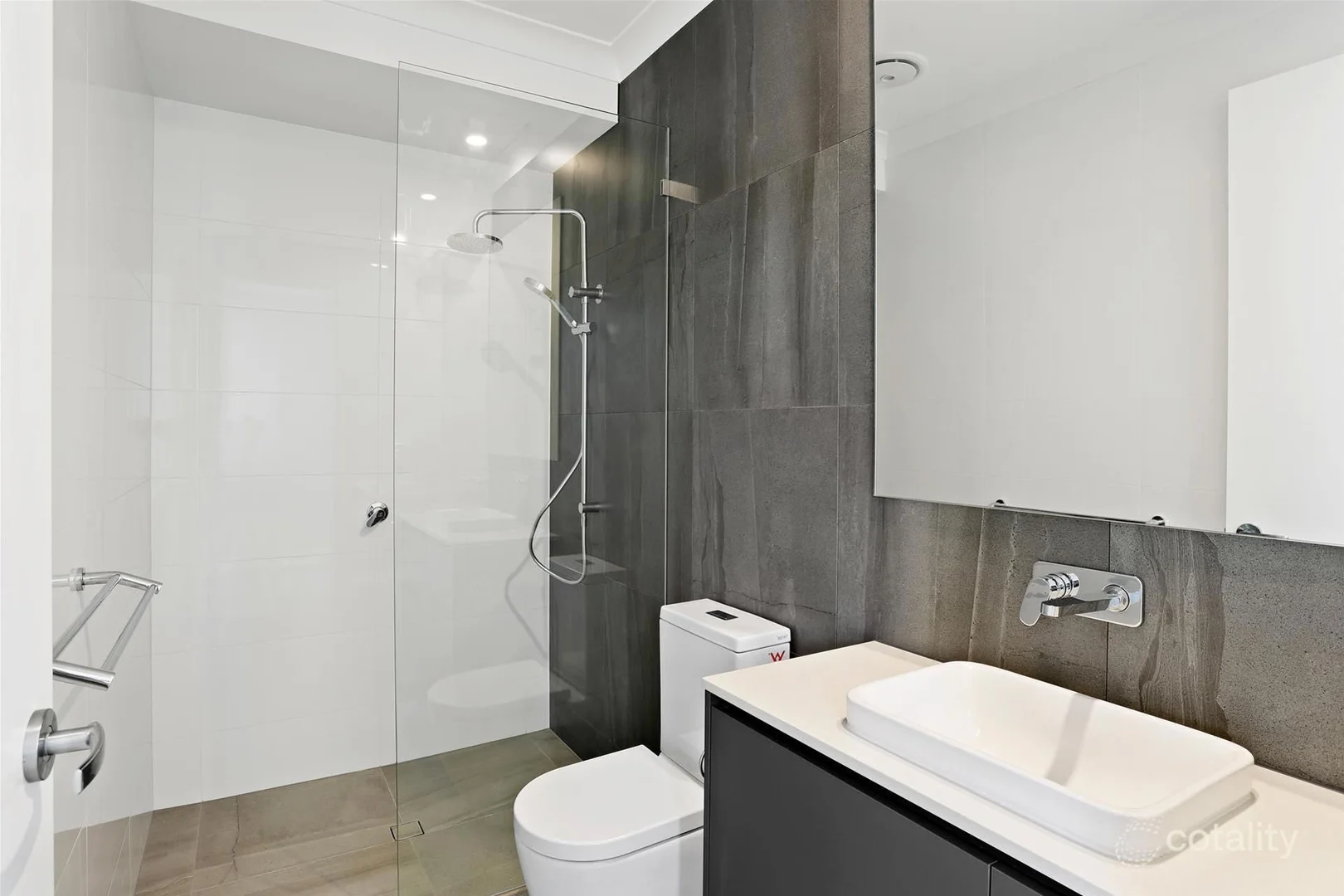 Additional image 9 of 1/82 Palm Beach Ave, Palm Beach QLD 4221