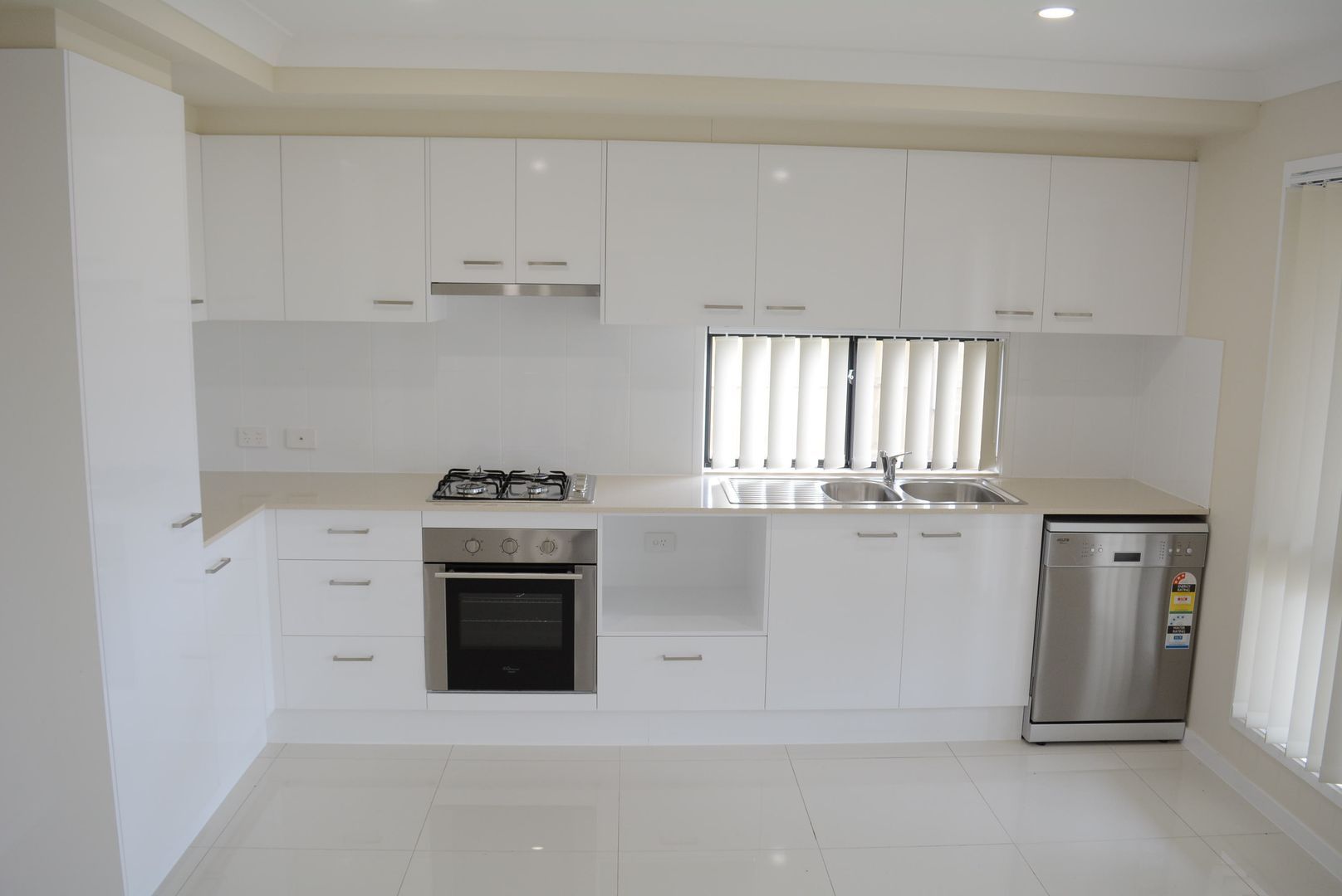 2 bedrooms House in 1/33 Mia Street WYREEMA QLD, 4352