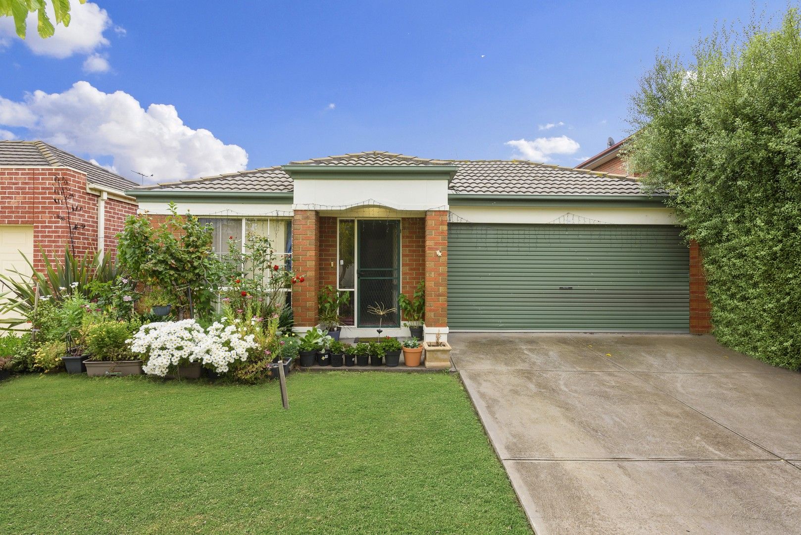 9 Ranmore Grove, Caroline Springs VIC 3023, Image 0