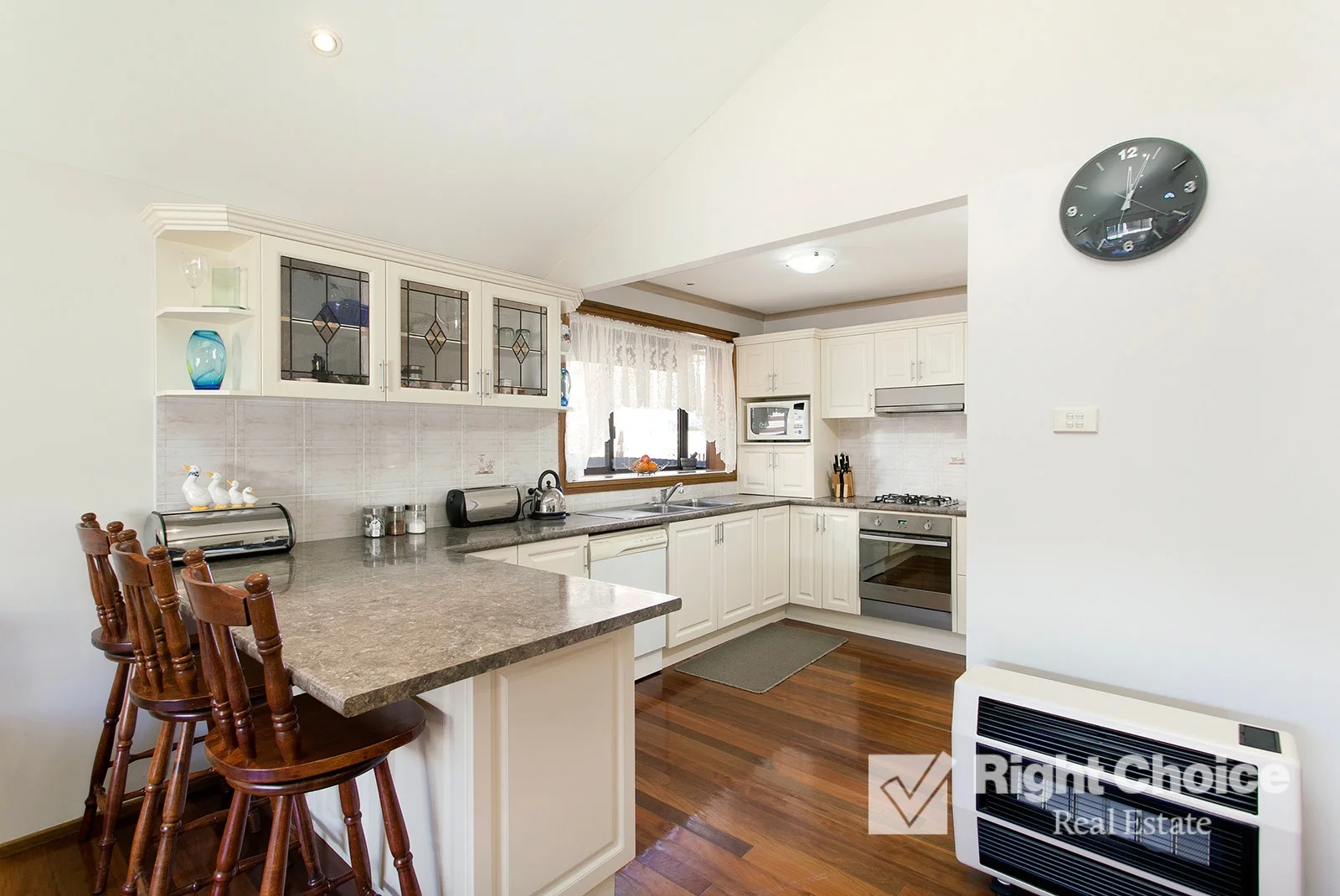 Additional image 3 of 30 Minda Crescent, Oak Flats NSW 2529