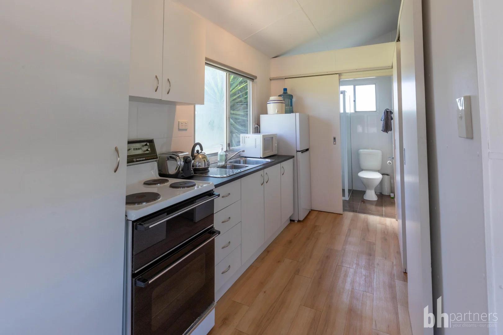 Additional image 5 of House 4 Mannum Holiday Village, Cowirra SA 5238