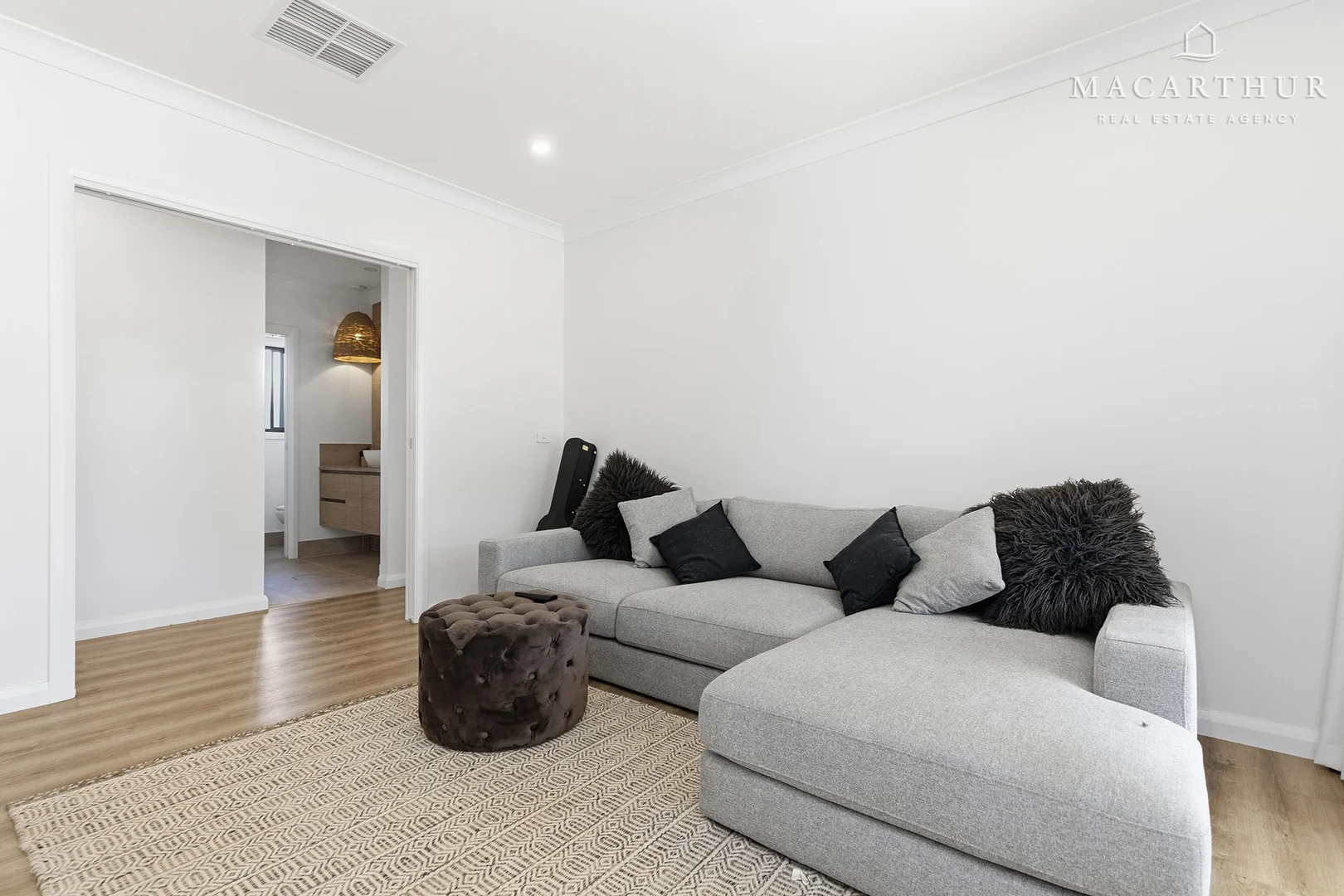 Additional image 11 of 3 Dallas Avenue, Gobbagombalin NSW 2650