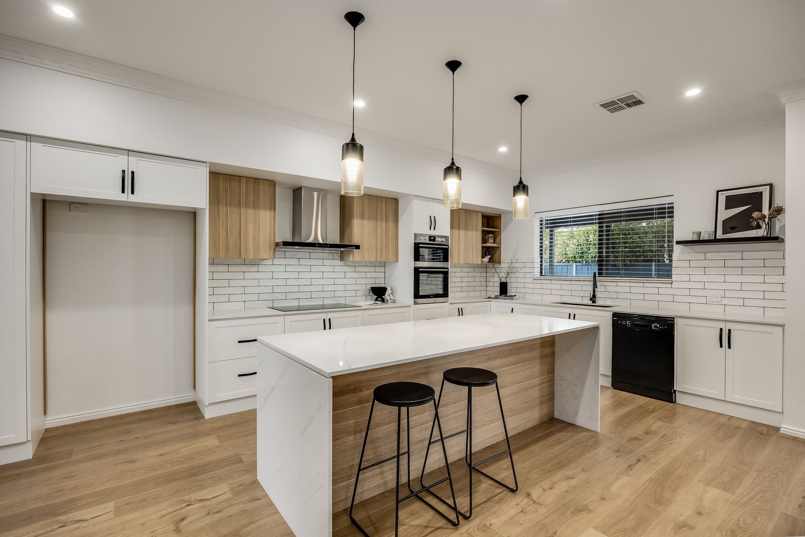 27 Harris Road, Vale Park SA 5081, Image 1