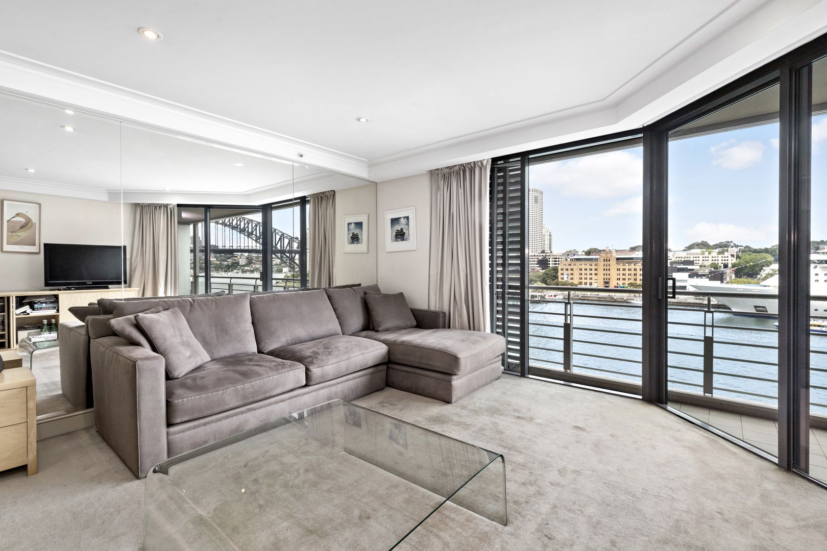 64/3 Macquarie Street, Sydney NSW 2000, Image 1