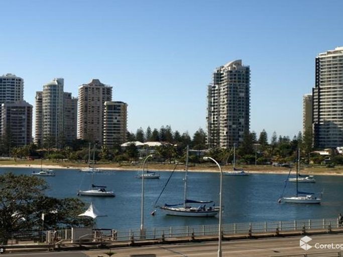 214/2 Barney Street, Southport QLD 4215, Image 2