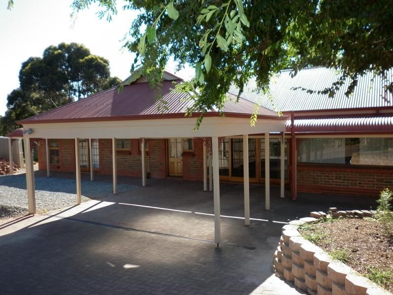 1 Ferris Court, Mclaren Val Property History & Address Research Domain