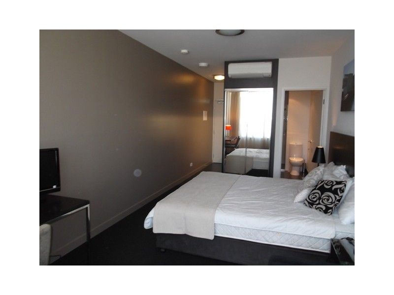 1 bedrooms Apartment / Unit / Flat in 1113/43 Therry Street MELBOURNE VIC, 3000