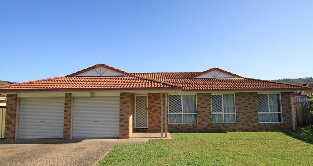 32 Holly Crescent, Windaroo QLD 4207, Image 0