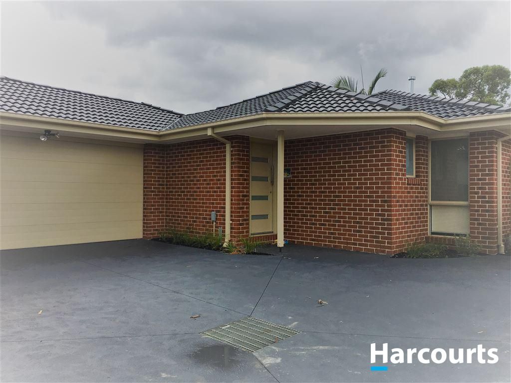 3 bedrooms Townhouse in 2/427 Scoresby Road FERNTREE GULLY VIC, 3156
