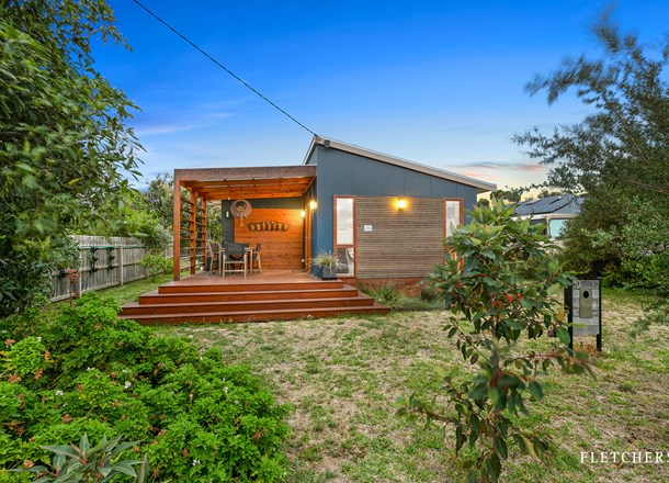 10 Monaco Avenue, St Leonards VIC 3223