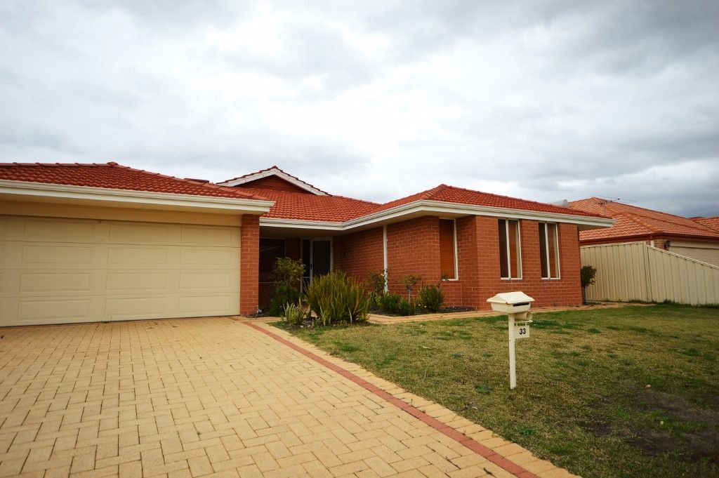 33 Bering Promenade, Canning Vale WA 6155, Image 0