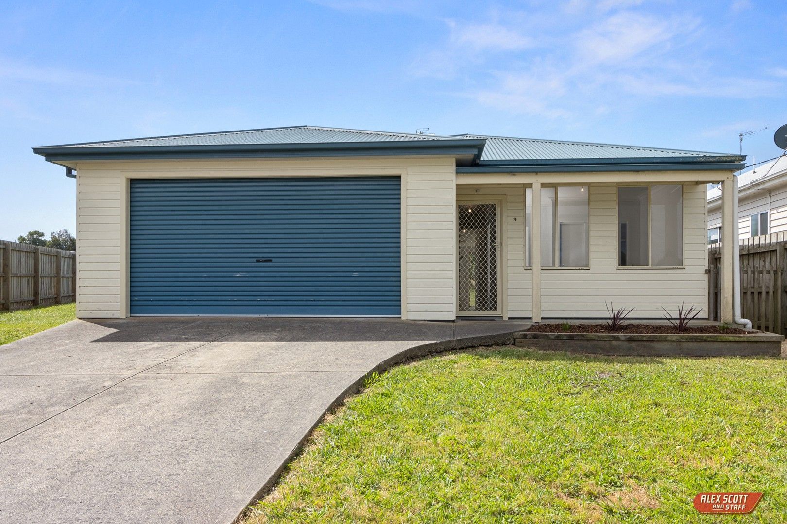 4 Holmes Court, Korumburra VIC 3950, Image 0