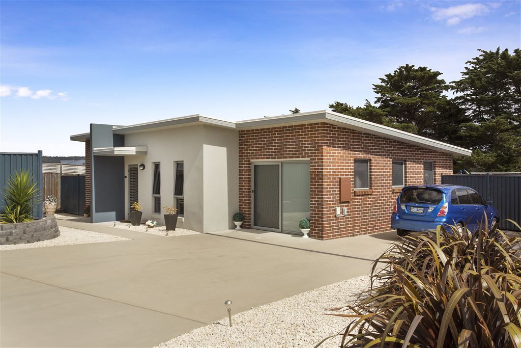 5/11 Eastfield Drive, Newnham TAS 7248, Image 0