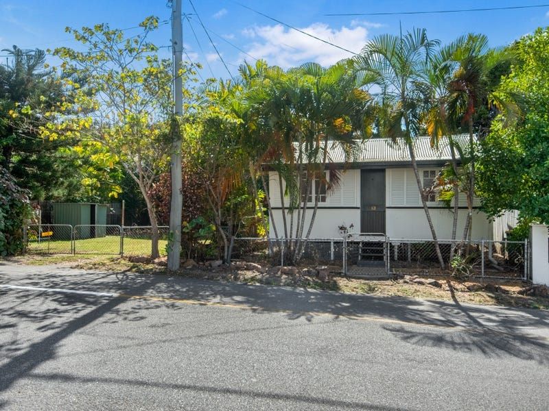 2 bedrooms House in 13 Fletcher Street TOWNSVILLE CITY QLD, 4810