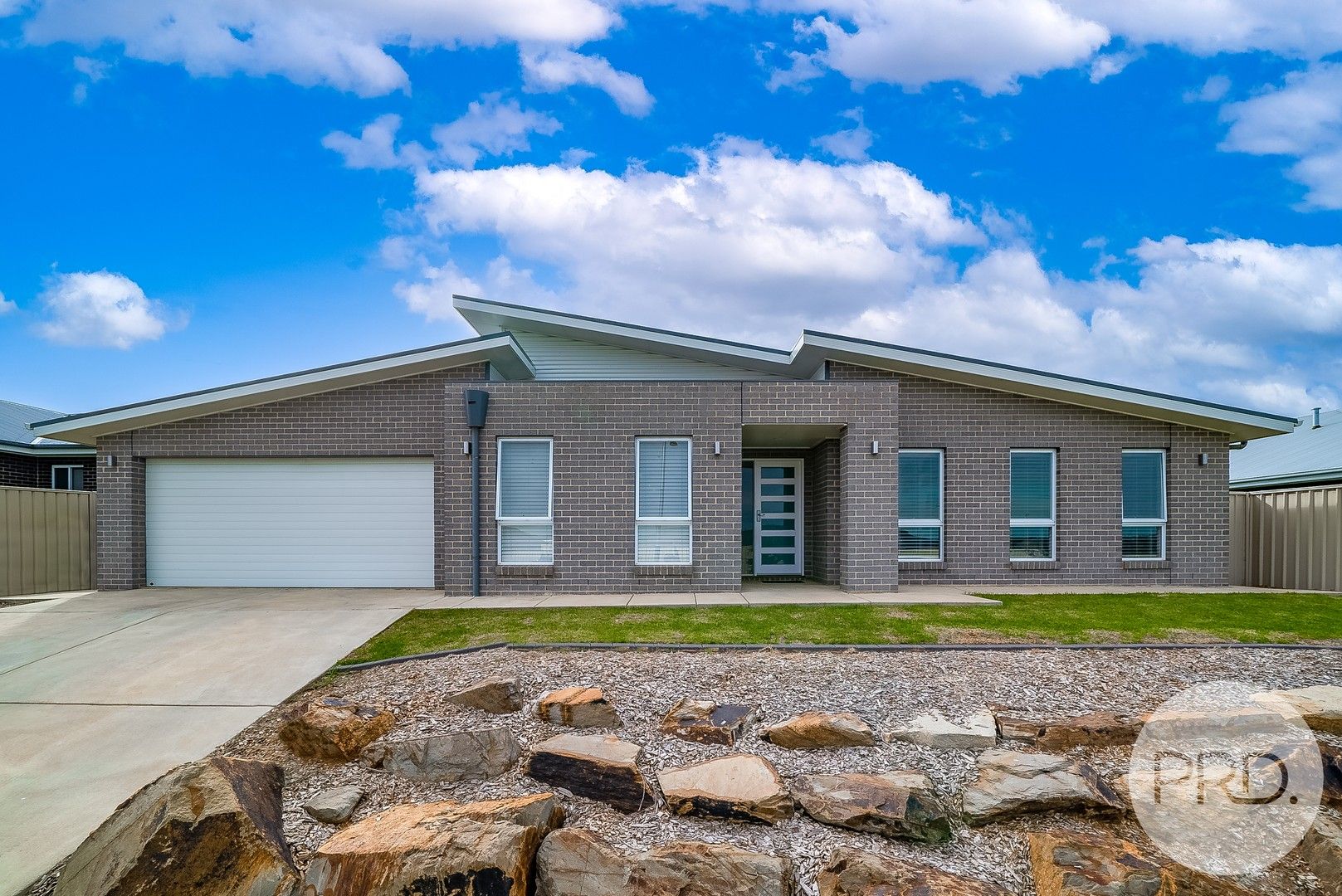 75 Barmedman Avenue, Gobbagombalin NSW 2650, Image 0