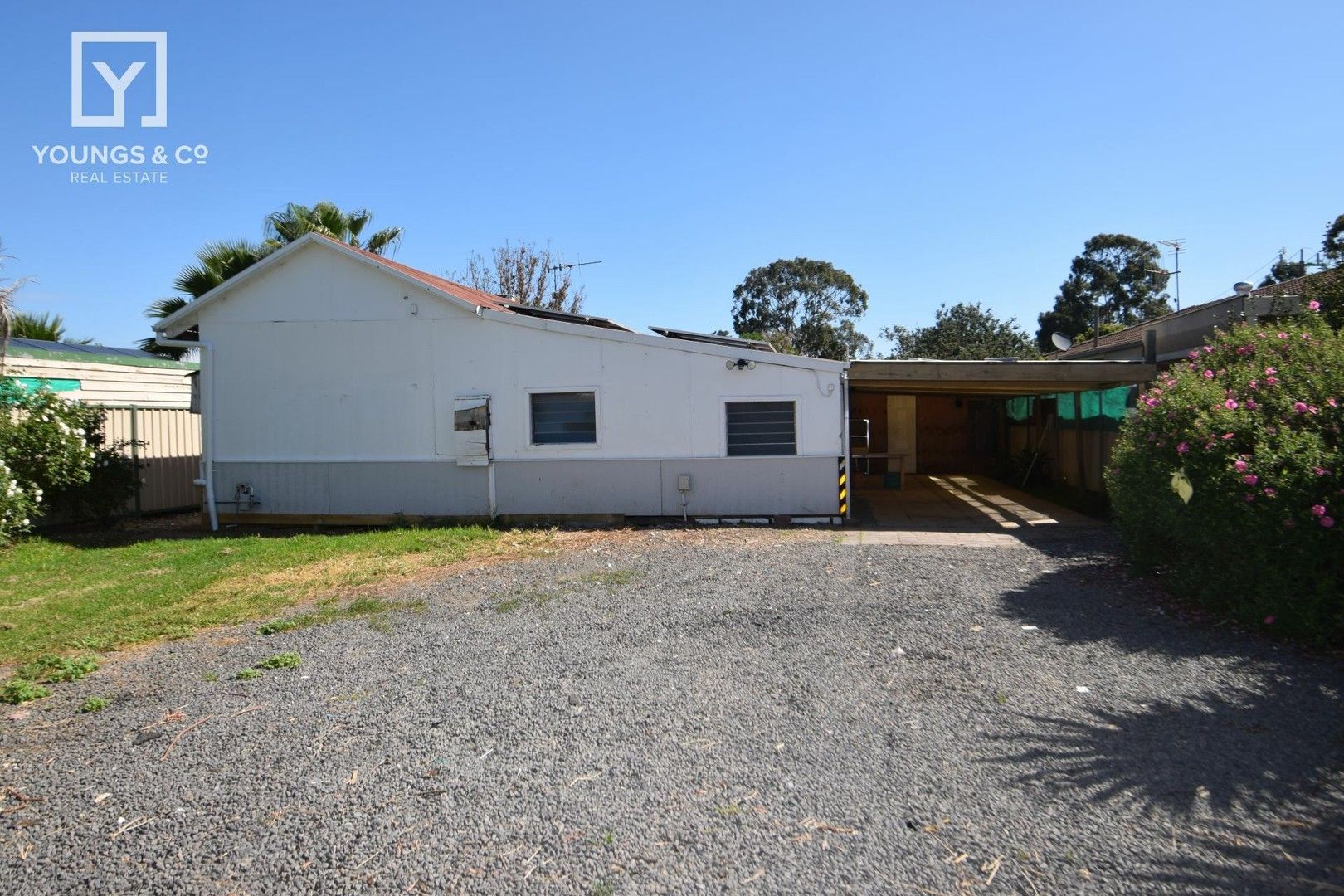 4 bedrooms House in 79 Mckean St MOOROOPNA VIC, 3629
