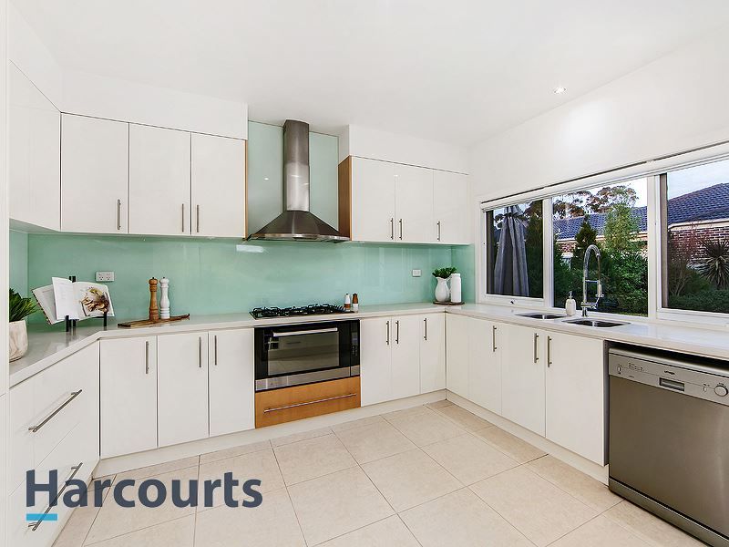 40 Lakewood Boulevard, Cairnlea VIC 3023, Image 2