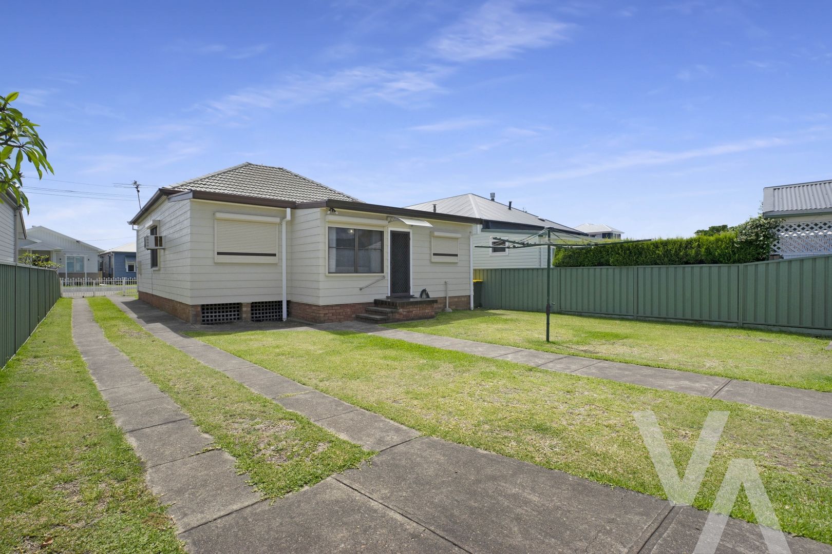 14 Roxburgh Street, Stockton NSW 2295, Image 1