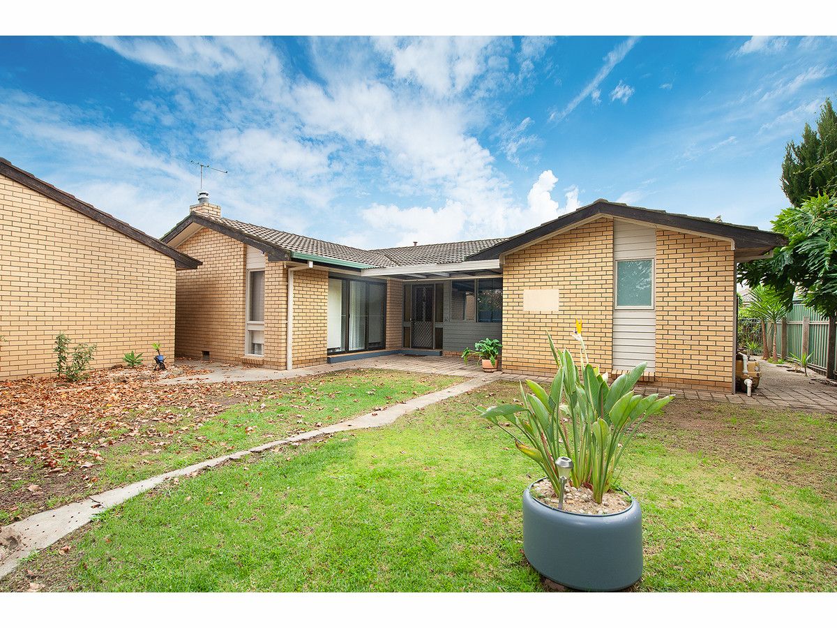 208 Baranbale Way, Springdale Heights NSW 2641, Image 0