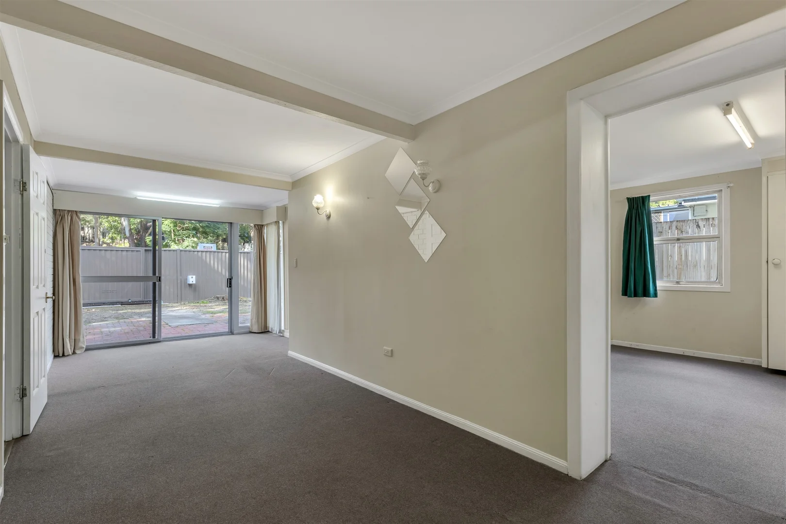 Additional image 16 of 76 Brookfield Rd, Kenmore QLD 4069
