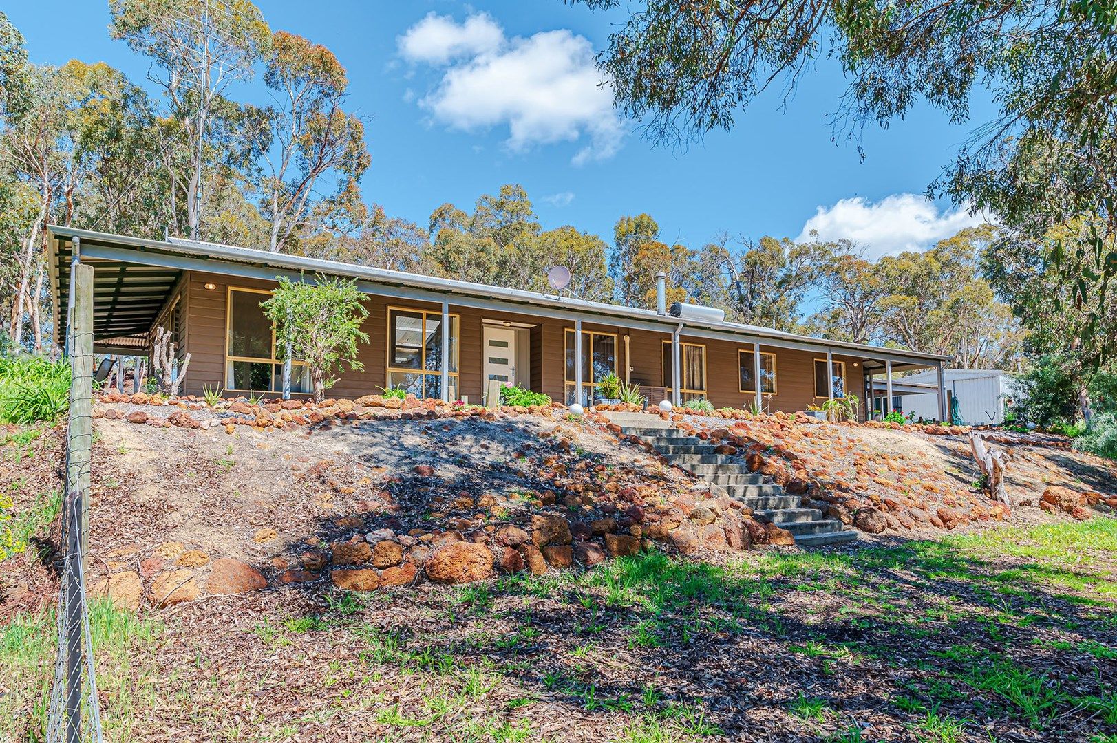 31 Forrest Hills Parade, Bindoon WA 6502