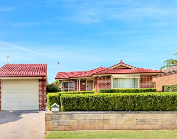 2 Ferntree Close, Glenmore Park NSW 2745