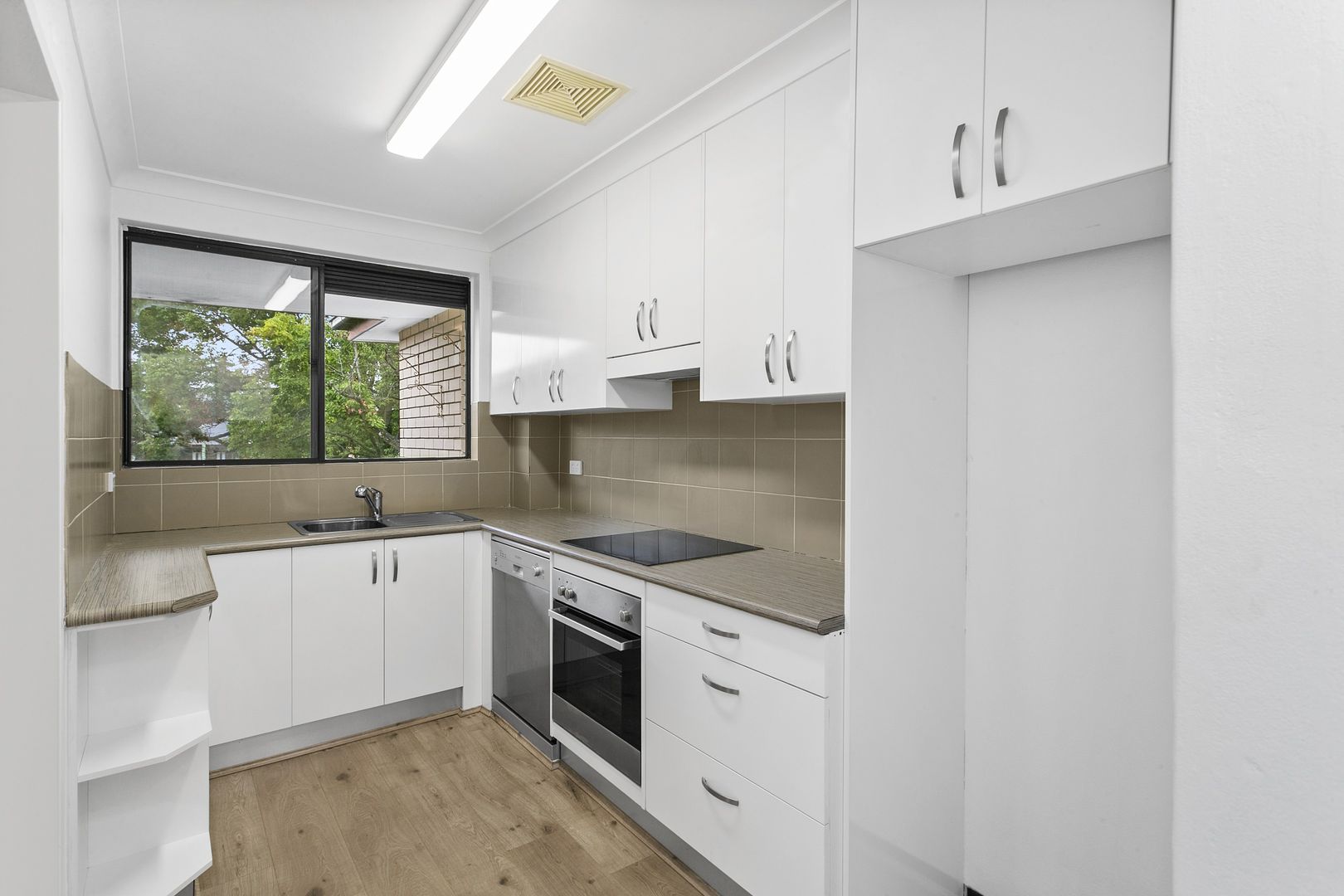 19/4-10 Darling Street, Kensington NSW 2033, Image 2