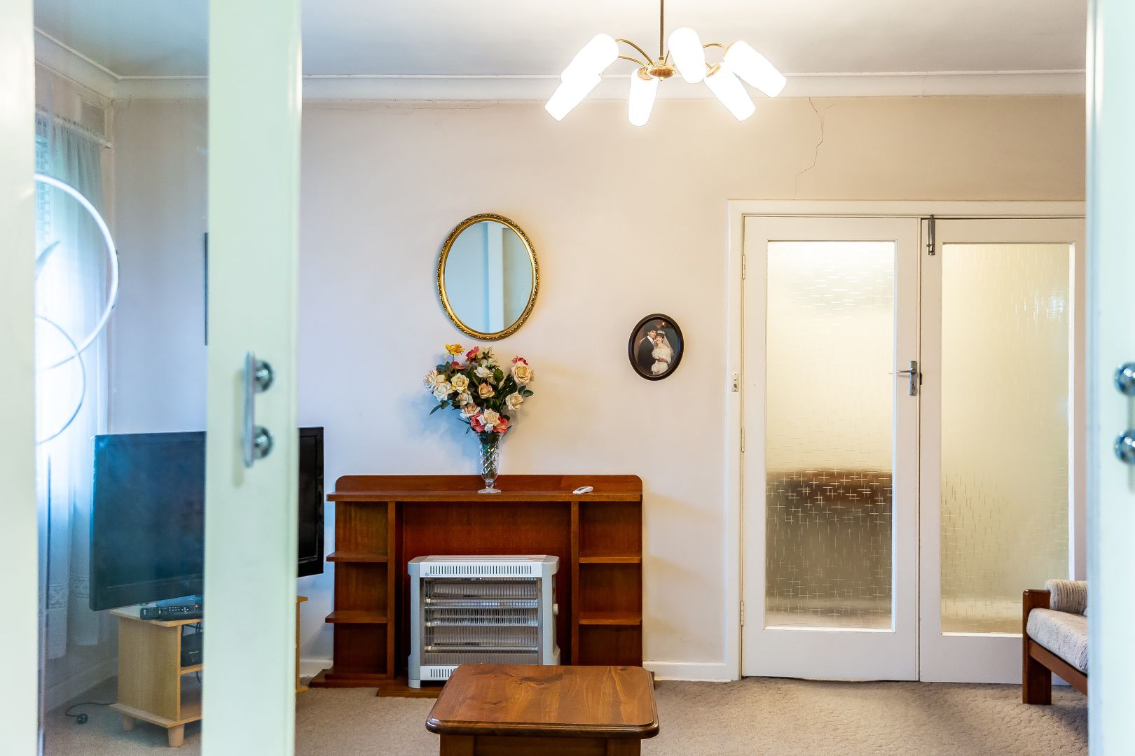 19 Arundel Street, Vale Park SA 5081, Image 2