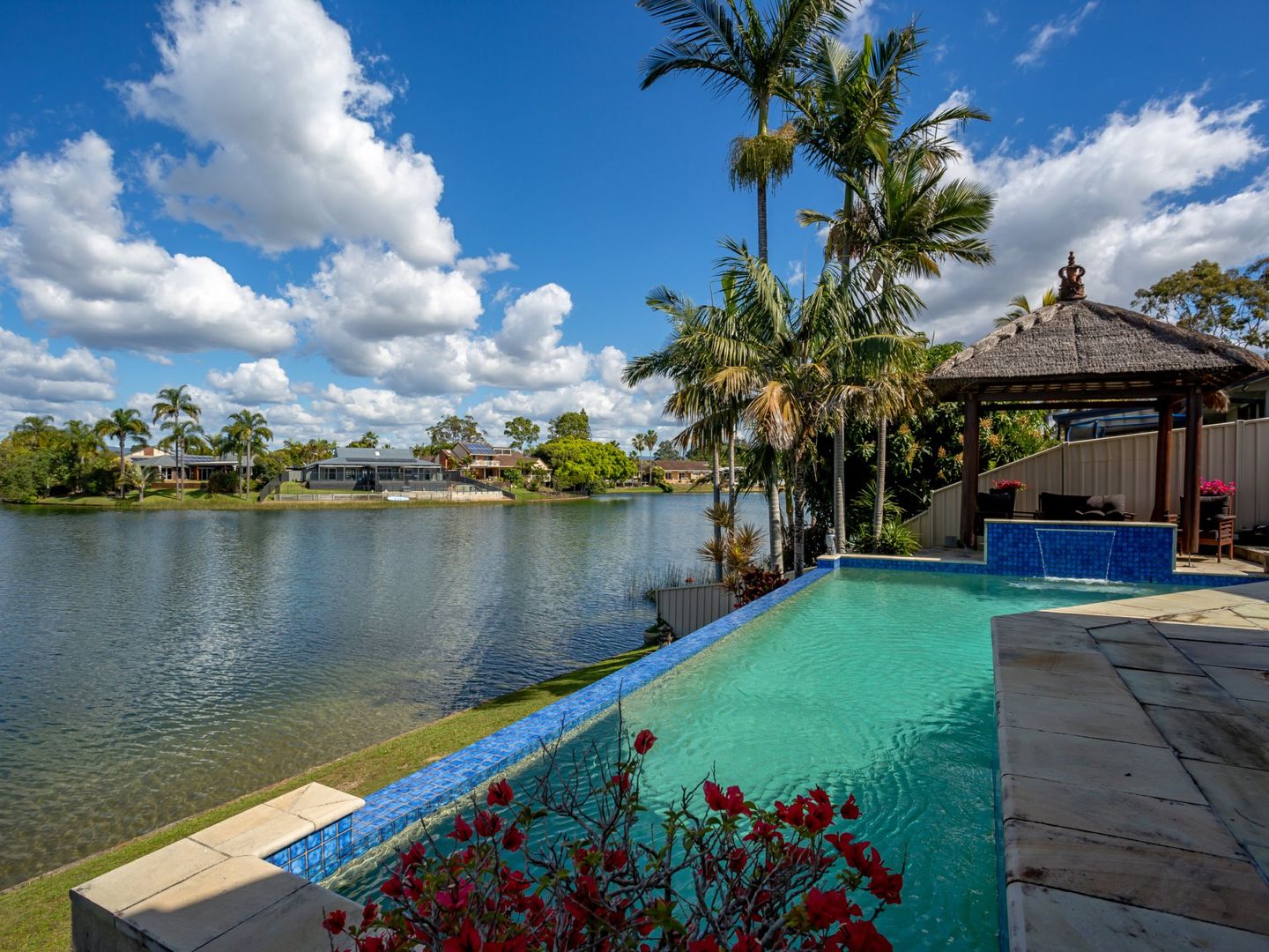 74 Wild Duck Dve, Mermaid Waters QLD 4218, Image 1