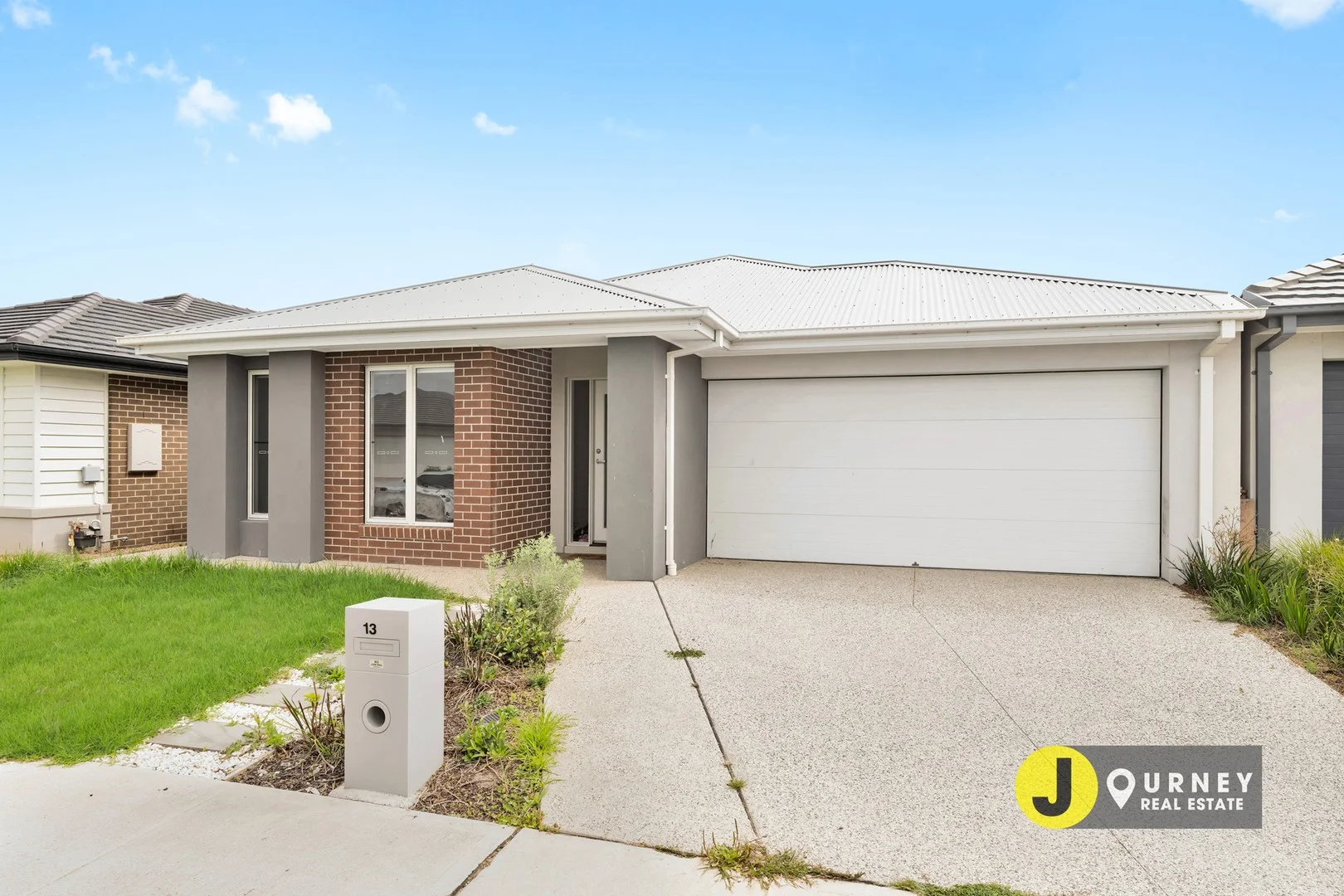 13 Boboli Avenue, Clyde North VIC 3978