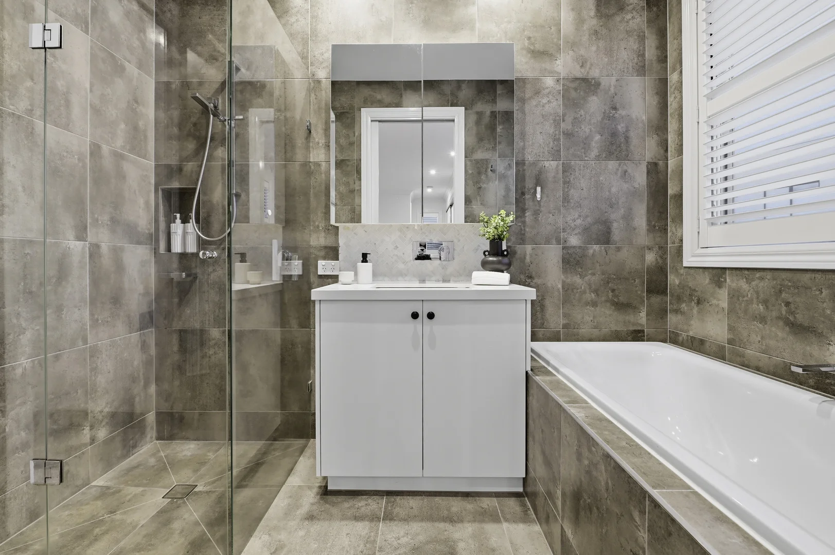 Additional image 12 of 1/7 Nestor Grove, Blackburn North VIC 3130