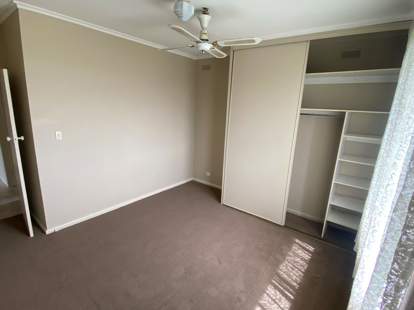 129 Comans St, Morwell VIC 3840, Image 2