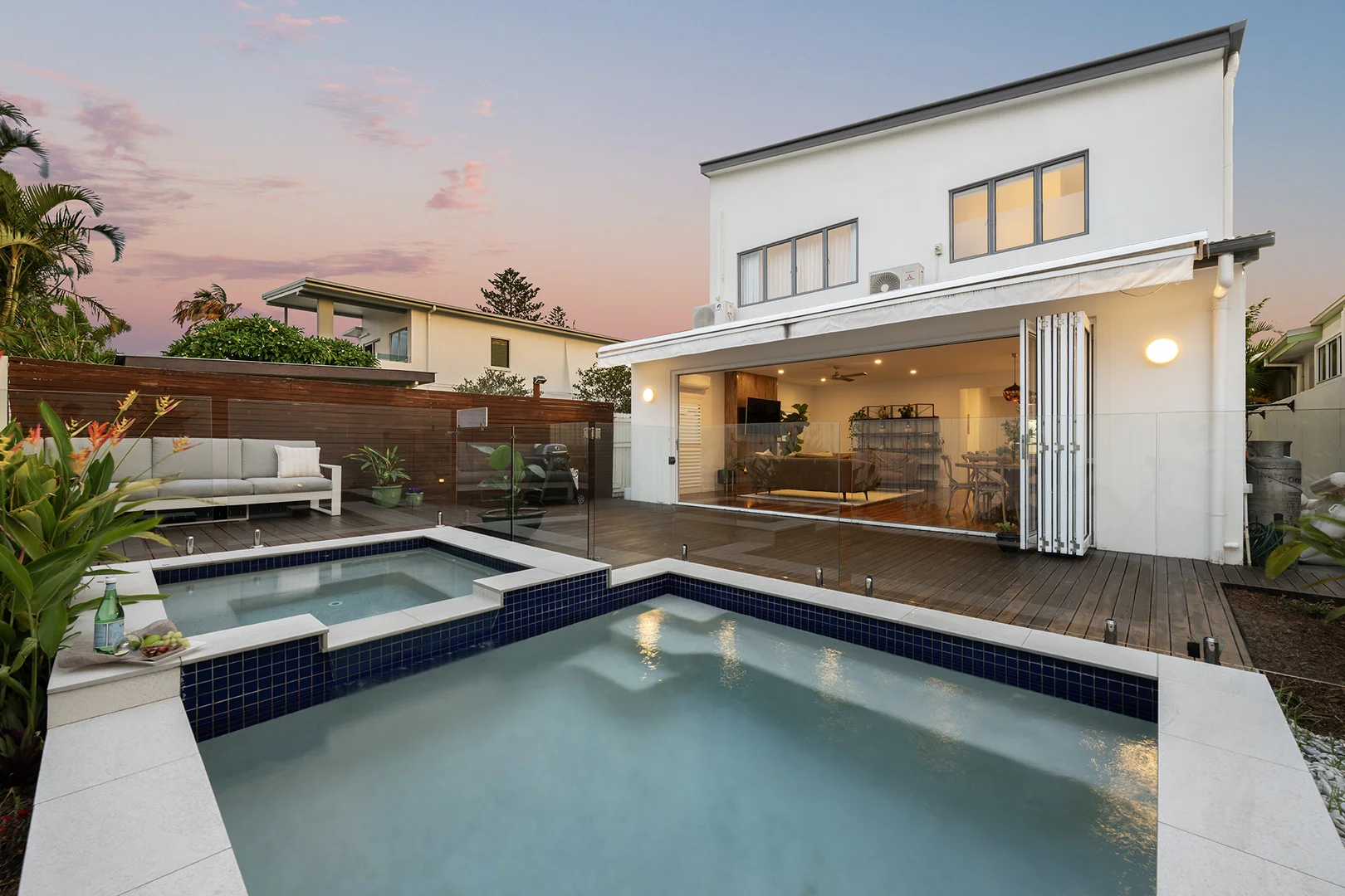 Additional image 33 of 35 Alfred Street, Mermaid Beach QLD 4218