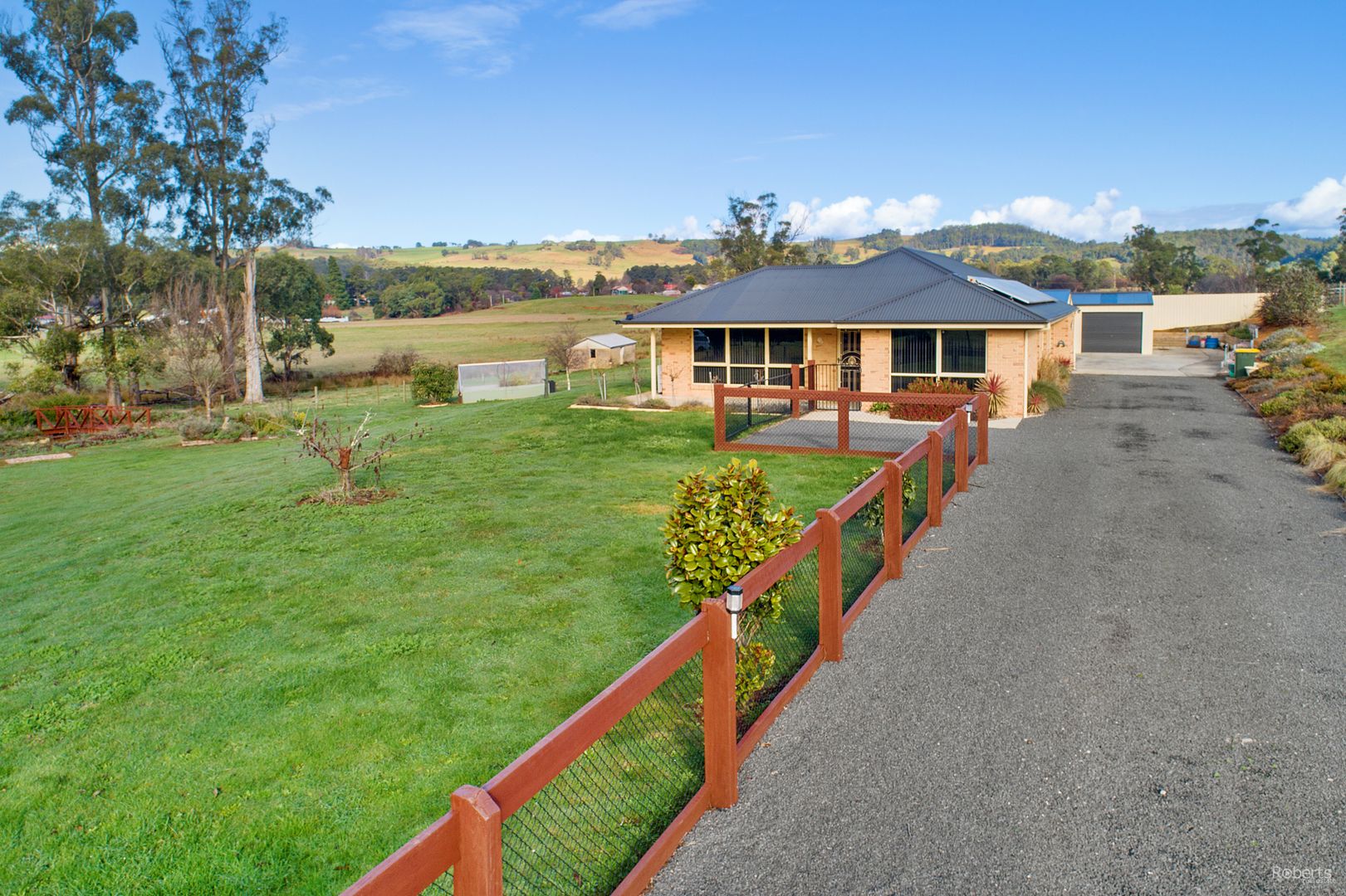 17 Dowbiggin Street, Railton Property History & Address Research Domain