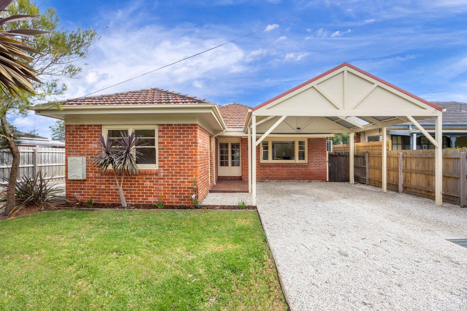 4 bedrooms House in 1B David Street FRANKSTON VIC, 3199