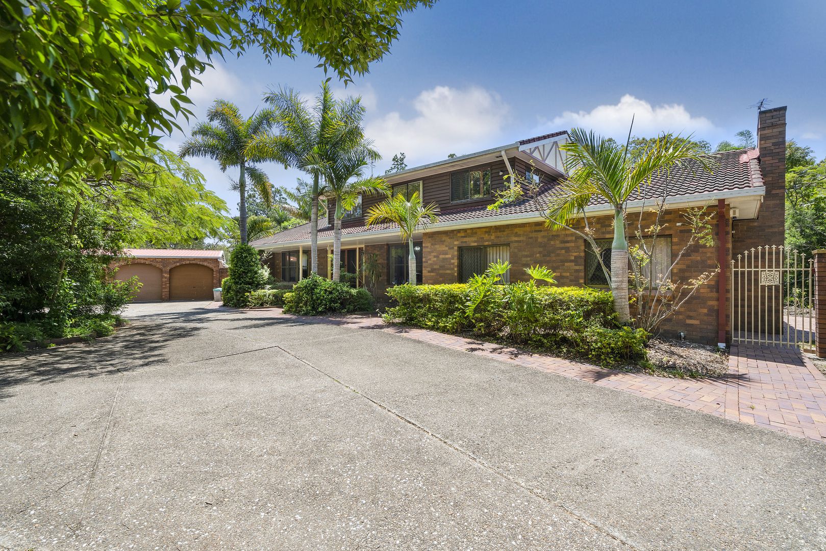 51 Moore Road, Burpengary QLD 4505 House for Sale 1.490.000