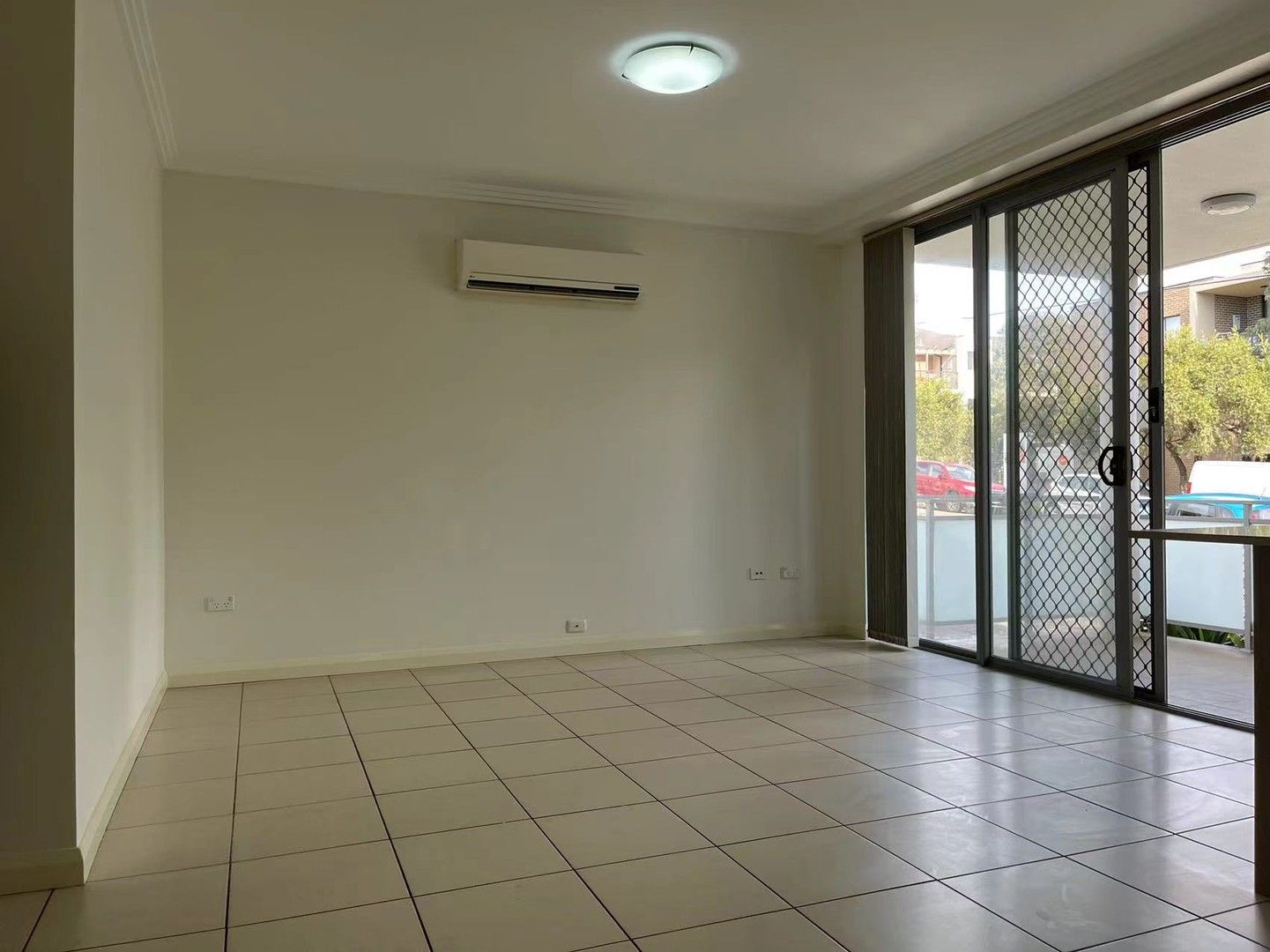 3 bedrooms Apartment / Unit / Flat in 1/12-14 Darcy Road WESTMEAD NSW, 2145