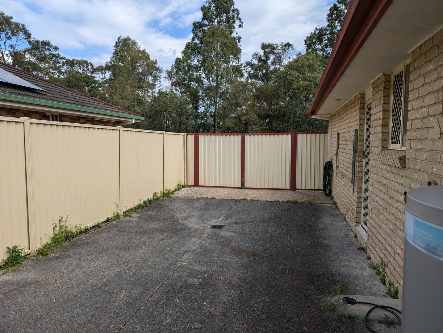 4 bedrooms House in 15 Winchester Drive NERANG QLD, 4211