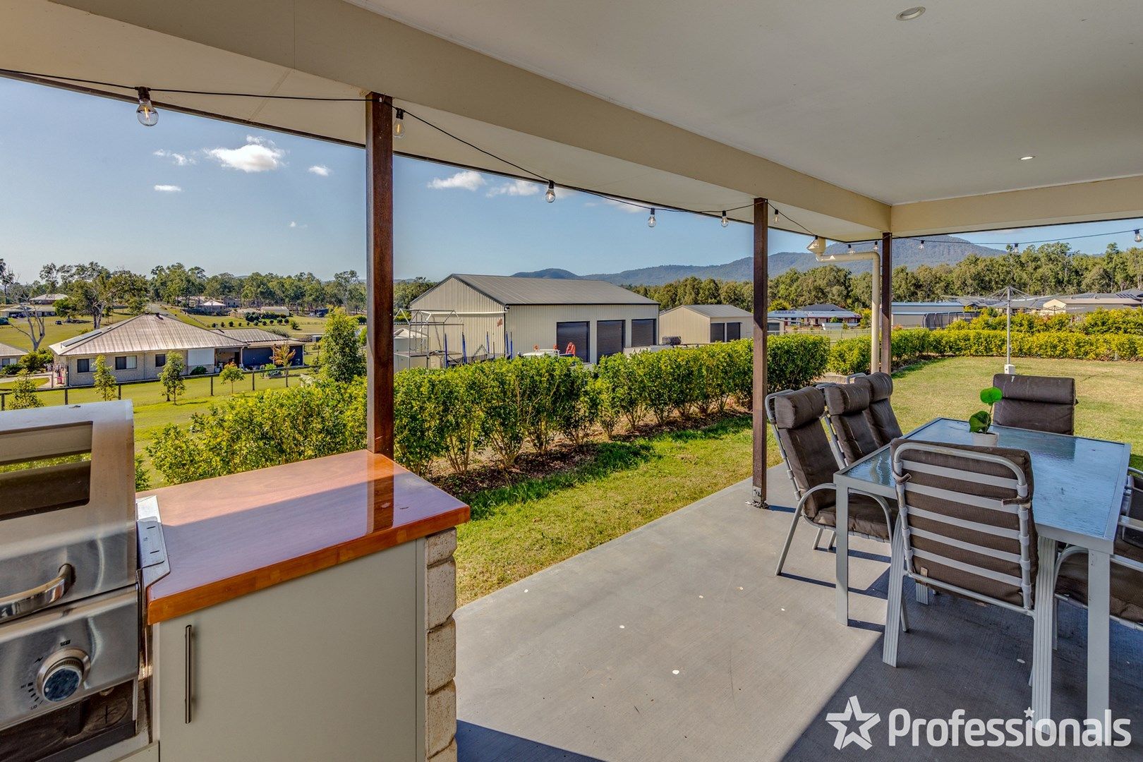 19-23 Martin Place, Tamborine QLD 4270, Image 1