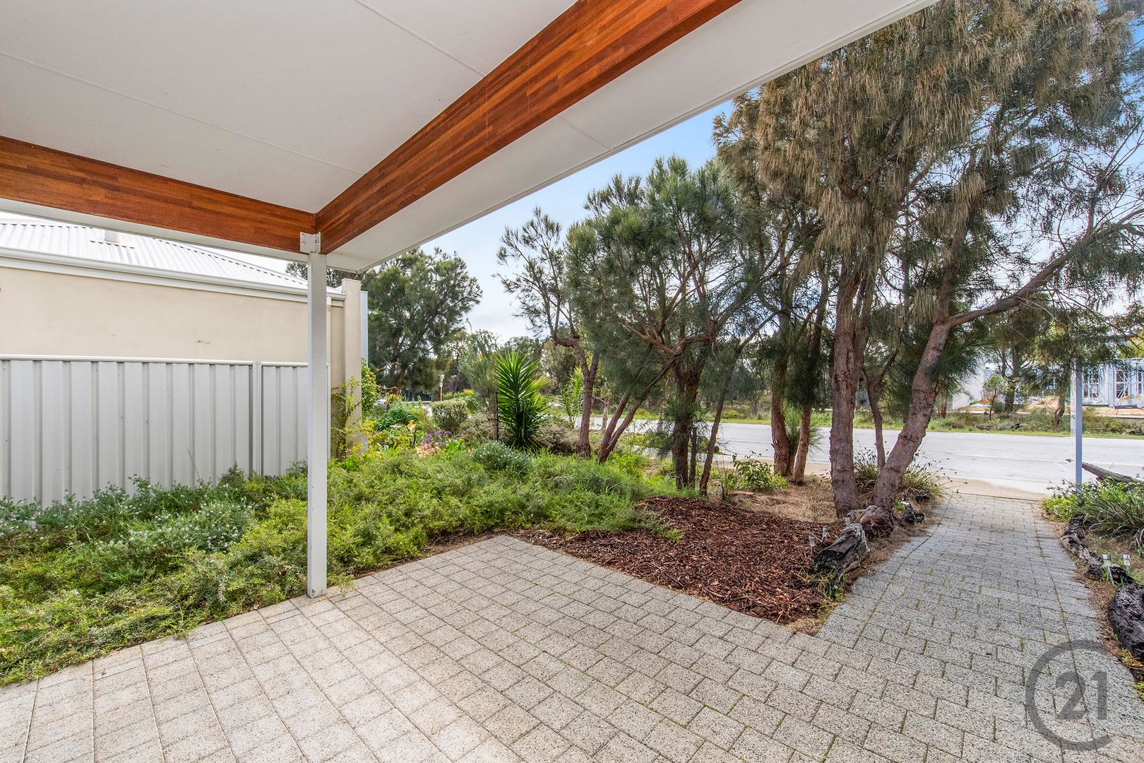 52 Cassowary Crescent, Coodanup WA 6210, Image 2