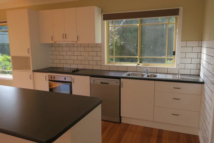 Additional image 5 of 30 Lakeview Ave, Blackheath NSW 2785