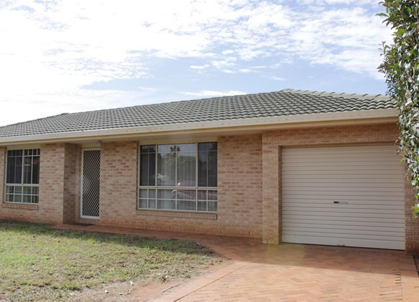 30 Rosella Street, Dubbo NSW 2830