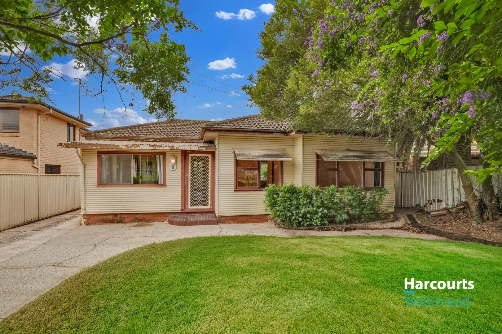 9 McCoy Street, Toongabbie NSW 2146