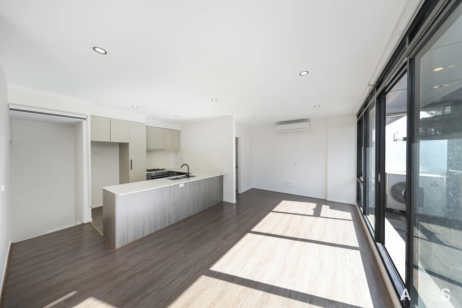 Additional image 2 of 50 La Scala Avenue, Maribyrnong VIC 3032