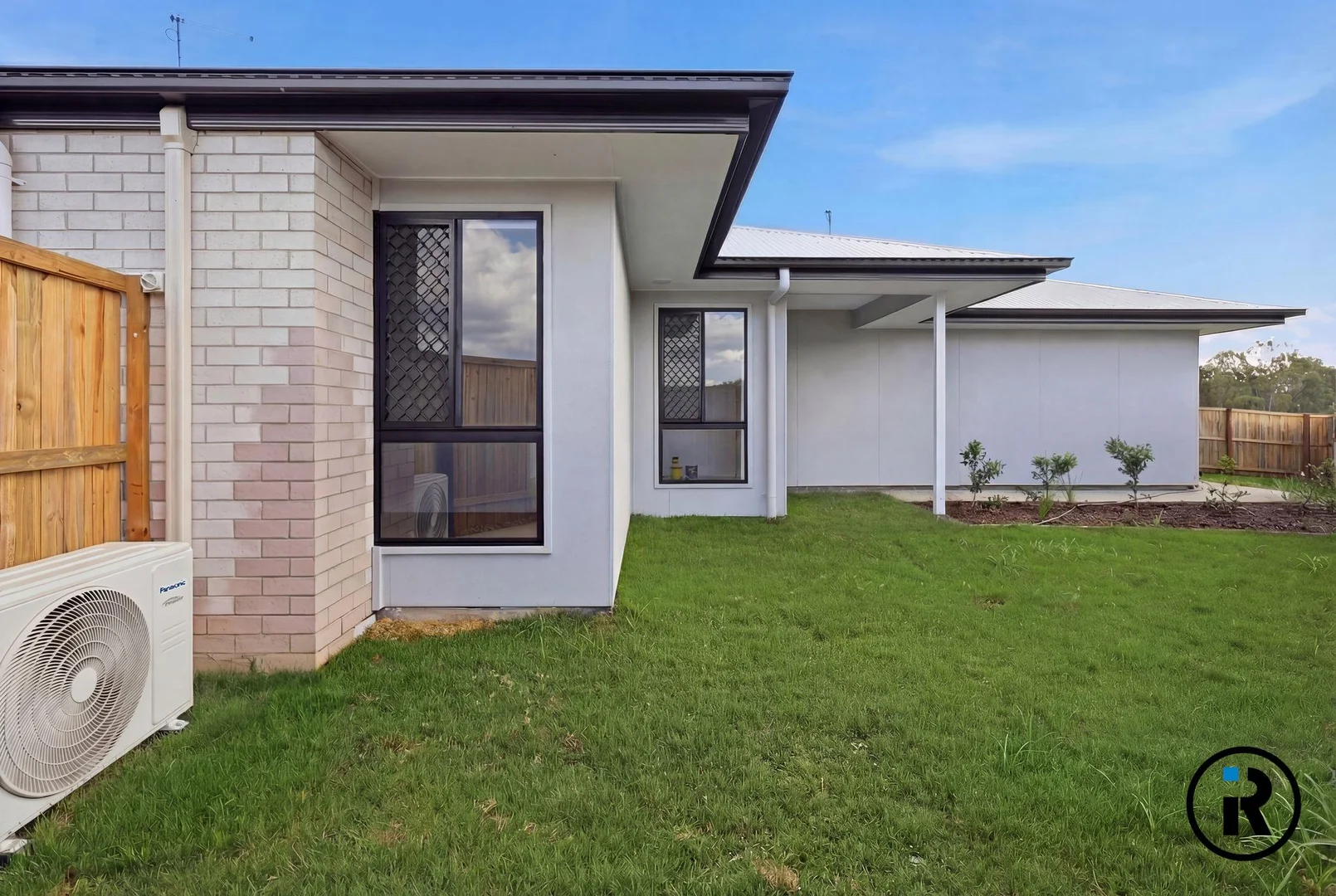 Additional image 12 of 2/17 Liberty Street, White Rock QLD 4306