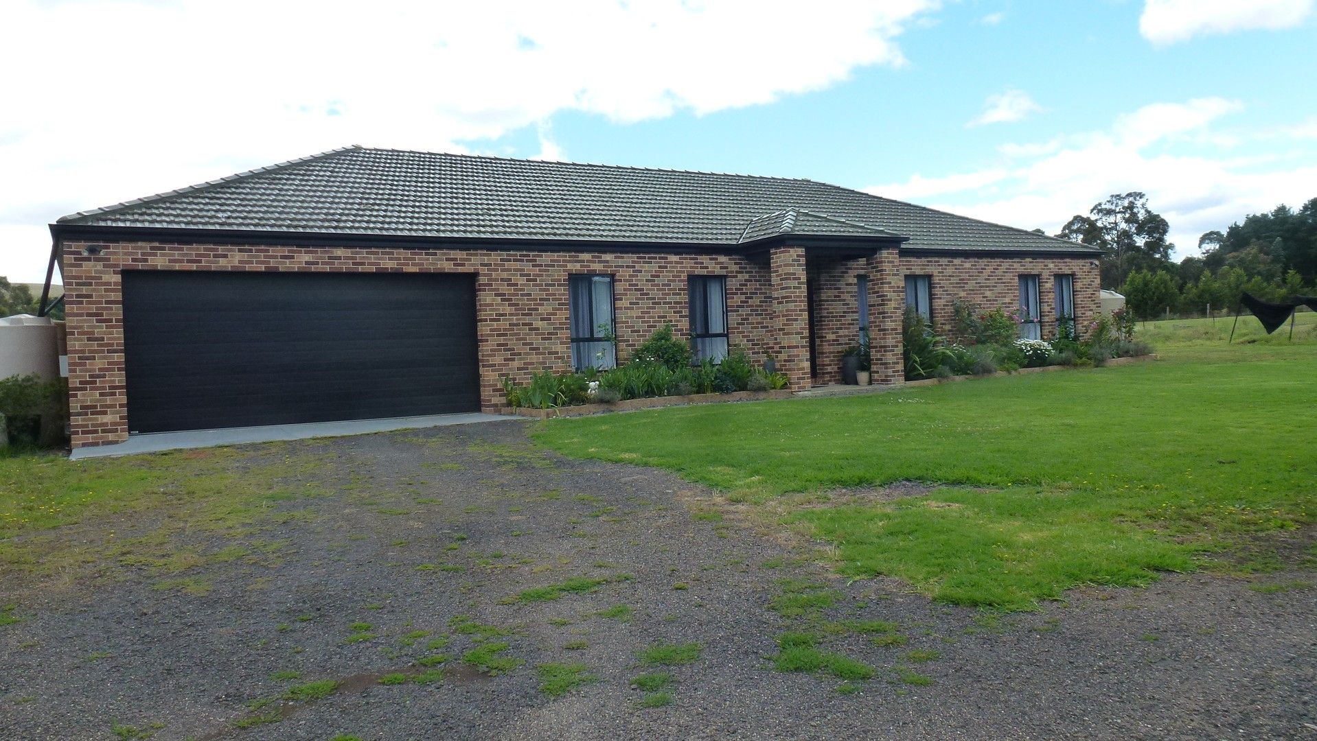 3 bedrooms House in 25a Kelly Street BEVERIDGE VIC, 3753