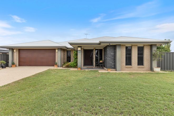 Picture of 21 Newman Drive, EMERALD QLD 4720