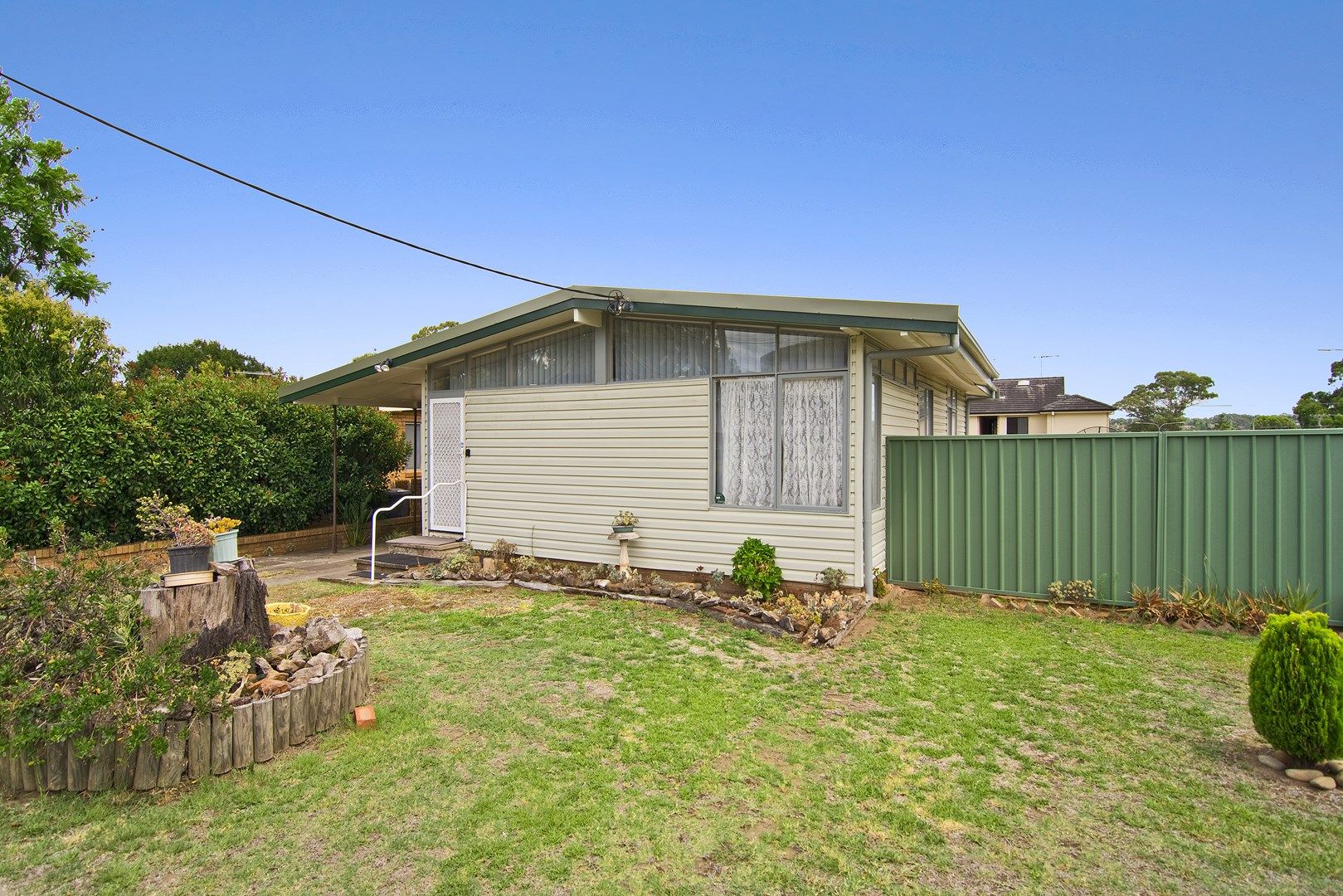 3 bedrooms House in 1 Brenda Street INGLEBURN NSW, 2565