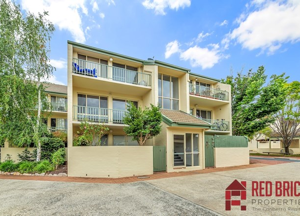 4/4 Antis Street, Phillip ACT 2606